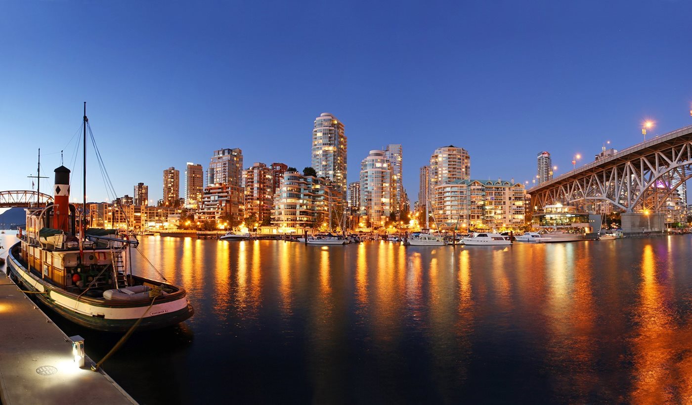 Last minute flights to Canada-Special Offers - Air Transat